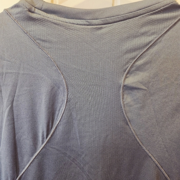 Adidas Women's WTR D4T TEE B Training T-Shirt - Legend Ivy Medium New IX9432 - Picture 10 of 11